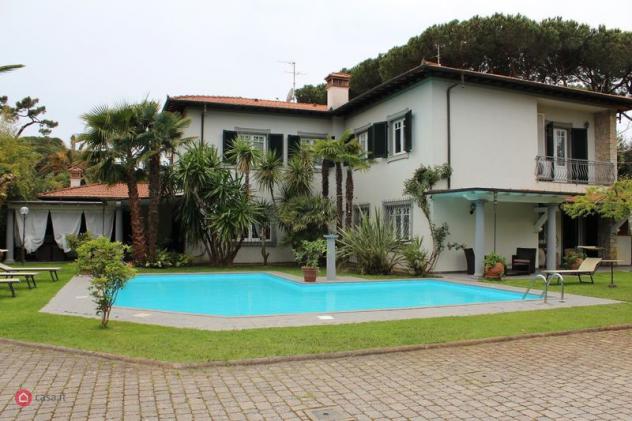 Villa di 500mq a Forte dei Marmi