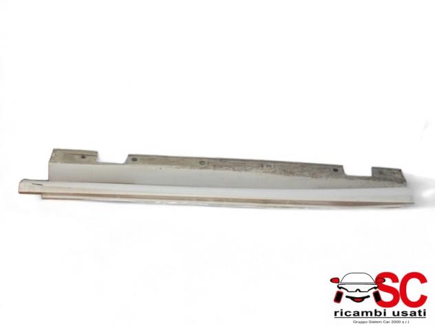 Minigonna Mercedes Classe B W246 - 35077 - Foto 4