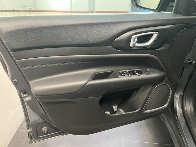 Jeep Compass 4xe 1.3 T4 PHEV 190cv Night Eagle 4xe Auto - Foto 9