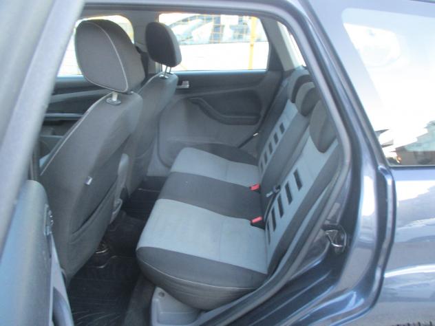 Ford Focus 1.6 TDCi (110CV) SW TITANIUM 2011 - Foto 5