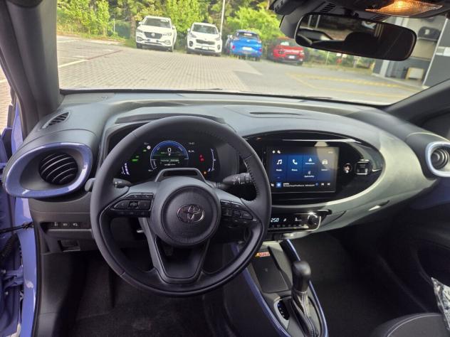 TOYOTA Aygo X Aygo X 1.5 Hybrid 115 CV 5 porte Icon - Foto 9