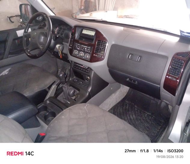 Mitsubishi Pajero 3.2 16V DI-D 3p. GLS1 - Foto 5