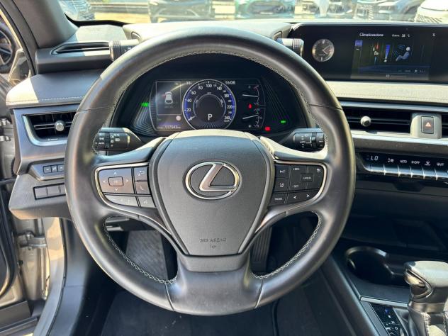 Lexus UX Hybrid Premium 2WD - Foto 8