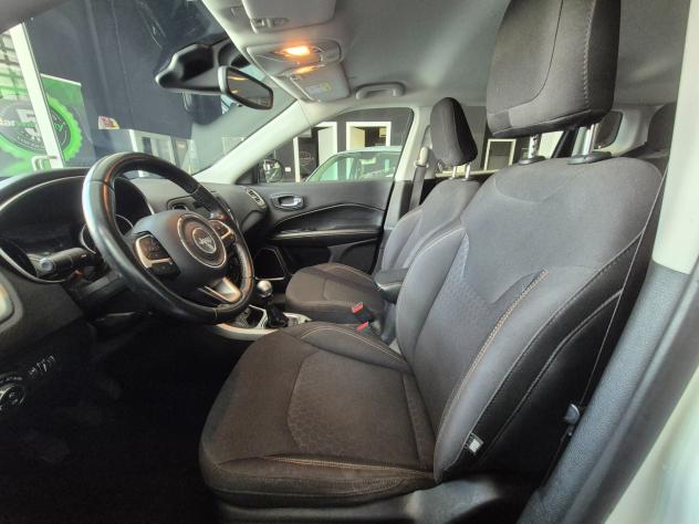Jeep Renegade 2.0 Mjt 140CV 4WD Active Drive Longitude - Foto 10