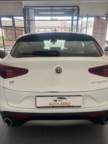 Alfa Romeo Stelvio 2.2 Turbodiesel 190 CV AT8 Q4 Super - Foto 4
