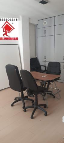 UFFICIO LUMINOSO 9 STANZE CABLATO DOPPIO INGRESSO 200MQ - Foto 3