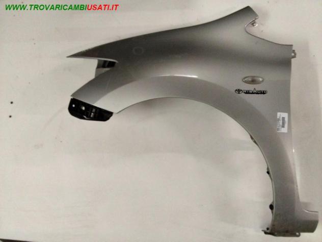 PARAFANGO ANT. SX ARGENTO 999-U1310404 Carrozzeria  Lamierati esterni  Fiancate  Parafango ant. TOYOTA - AURIS - 01-01-2007 - 01-12-2012