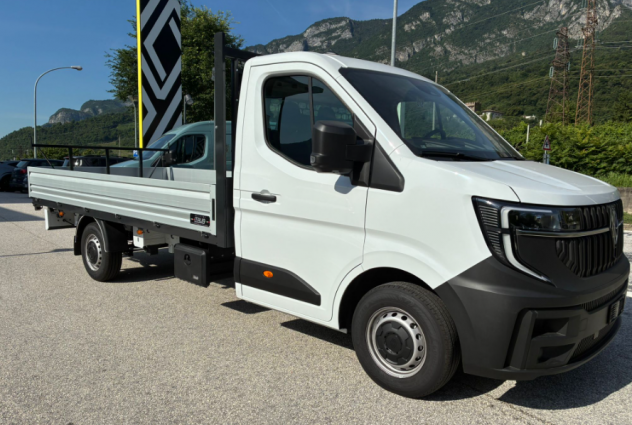 Renault Master T35 2.0 BluedCi 150CV E6E CASSONATO - Foto 3