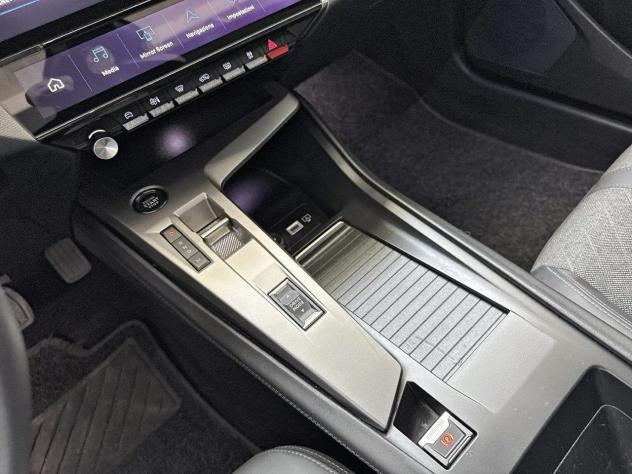Peugeot 408 408 1.2 puretech Allure Pack s&s 130cv eat8 - Foto 10