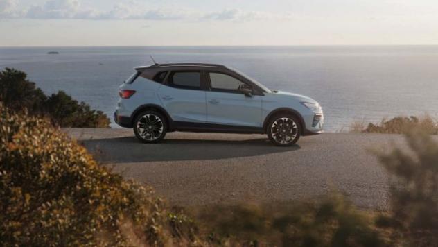SEAT Arona 1.0 EcoTSI 115 CV DSG Black Edition rif. 23255896 - Foto 3