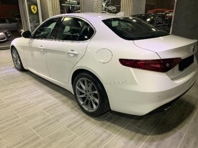Alfa Romeo Giulia Q2 XENON VETTURA AZIENDALE KM CERTIFICATI - Foto 4