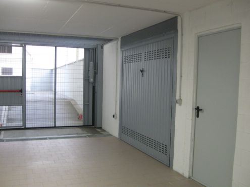 GARAGE NUOVI DI VARIE METRATURE E IN ZONE DIVERSE DI MODENA - Foto 3