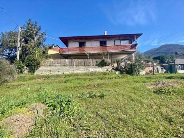 Casa singola in vendita a Casano - Luni 250 mq Rif: 1238771
