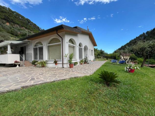 Villa in vendita a Mirteto - Massa 140 mq Rif: 1336656