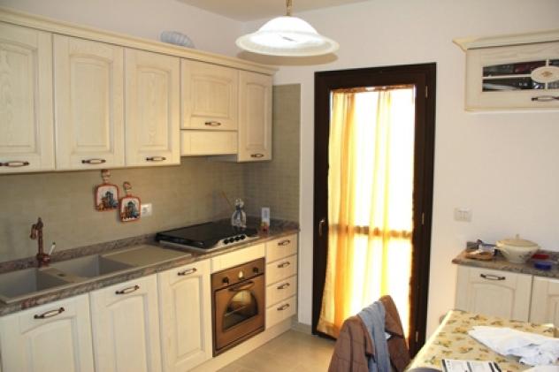 Orvieto (Sferracavallo) - Vendesi villetta a schiera su tre livelli con garage e giardino fronte-retro. - Foto 9