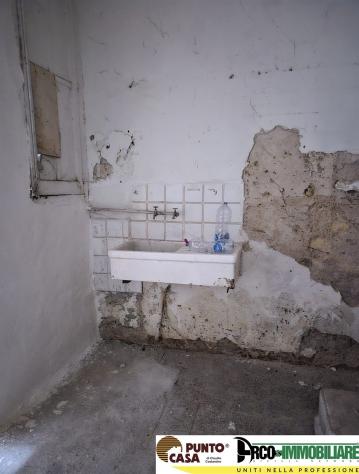 vendita 80 mq da ristrutturare – Via Vito La Mantia, Palermo - Foto 14
