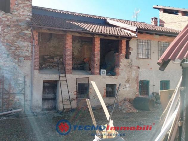 Casa indipendente di 150 m² con 5 locali e posto auto in vendita a Rocca Canavese - Foto 10