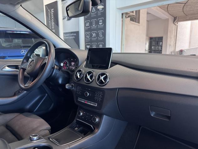 Mercedes-Benz Classe B B 180 d Automatic Sport - Foto 9