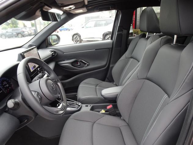 Toyota Yaris Cross 1.5H (130CV) Lounge E-CVT - Foto 7