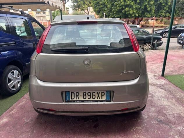 Gr.Punto 1.3 MJT Anche permuta o scambi0 - Foto 3