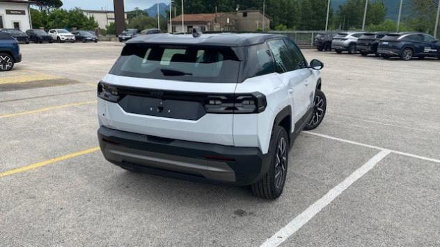 Jeep Compass E-Hybrid 1.6 Turbo PHEV 165kW Altitude DCT - Foto 8