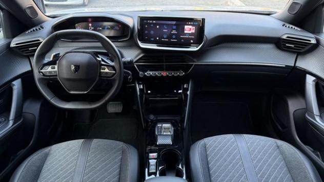 PEUGEOT 2008 1.2 145CV HYBRID e-DCS6 ALLURE*FULL LED*CARPLAY* rif. 23959290 - Foto 5