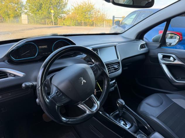 Peugeot 2008 1.2 Turbo Benzina Automatica Neopatentati - Foto 6