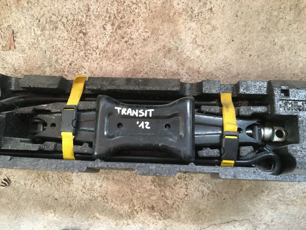 Kit soccorso e Crik Cric / crick Ford TRANSIT 2.2 TDCi 260 115 2012 - Foto 4