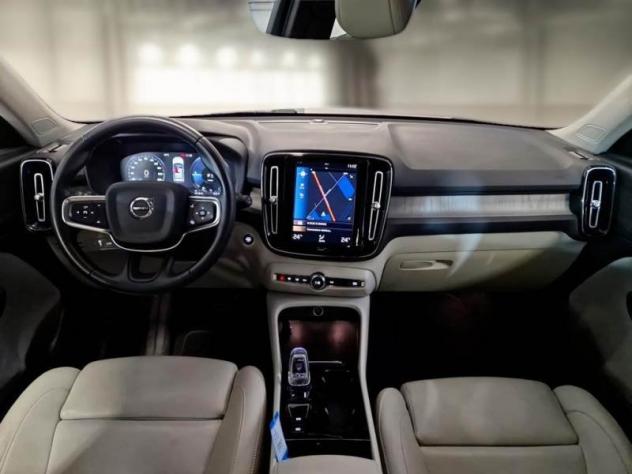 Volvo XC40 Recharge T5 180+82 CV Recharge Plug-in Hybrid Inscription - Foto 7