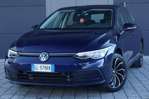 VOLKSWAGEN Golf 1.0 eTSI EVO DSG Life rif. 23477609 - Foto 2