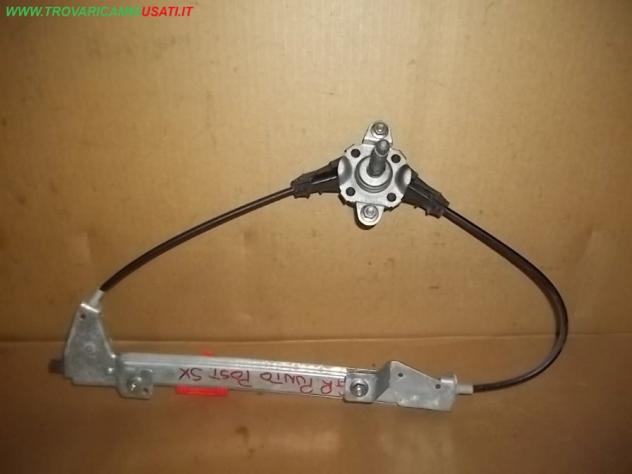 ALZACRISTALLO MANUALE POST.S. FIAT PUNTO (2Y/4C/3X)  Carrozzeria  Lamierati esterni  Porte  Alzacristallo por FIAT - GRANDE PUNTO - 01-09-2005 - 01-12