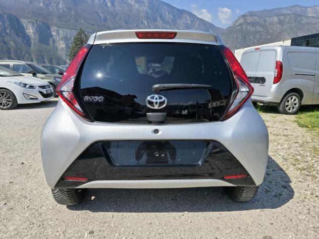 TOYOTA Aygo Connect 1.0 VVT-i 72 CV 5 porte x-play TeamD Sky rif. 22177519 - Foto 5