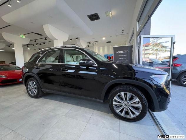 MERCEDES - GLE - 300 d 4Matic Mild Hybrid Sport - Foto 2