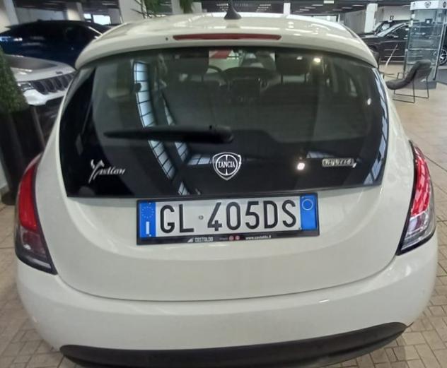 LANCIA Ypsilon 1.0 FireFly 5 porte S&S Hybrid Gold rif. 24130931 - Foto 2