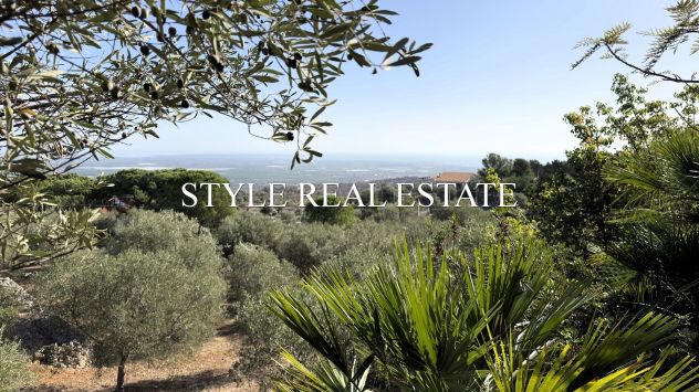 CUGNI Villa immersa nel verde con terreno di oltre 1 ettaro - Foto 8
