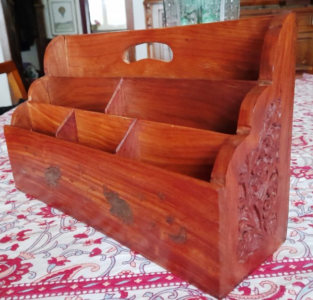 Portadocumenti in legno etnico 10x30xh18