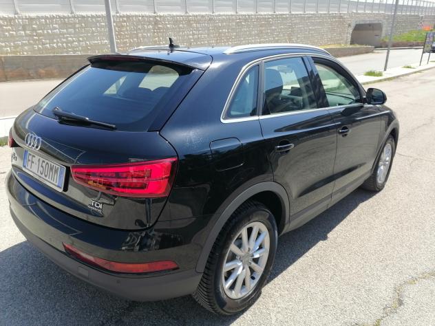 Audi Q3 2.0 TDI 150 CV quattro S tronic 2016 - Foto 6