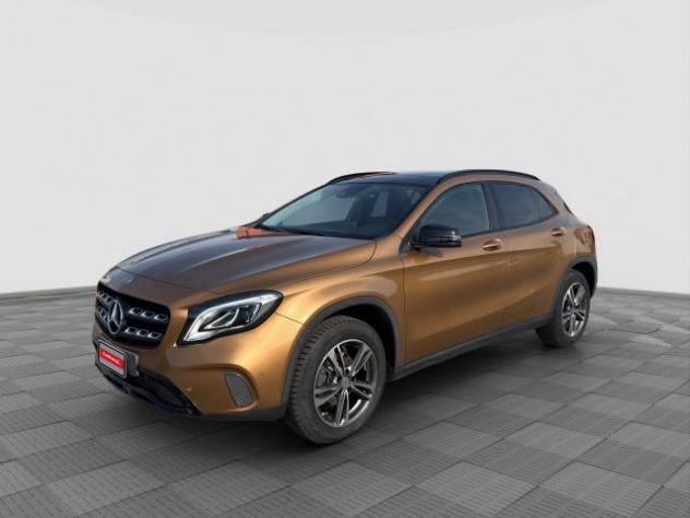 MERCEDES-BENZ CLA sse GLA GLA 200 CDI/d Automatic Premium rif. 23697041