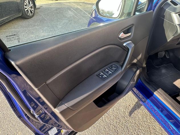 Renault Captur Plug-in Hybrid E-Tech 160 CV Intens - Foto 7