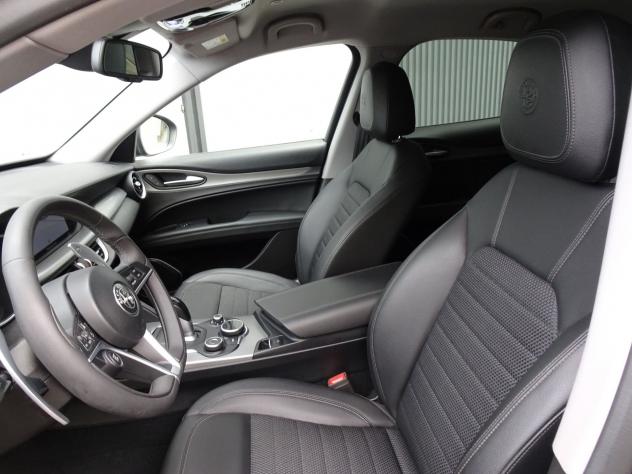 Alfa Romeo Stelvio 2.2 Turbodiesel 190 CV AT8 Q4 B-Tech - Foto 8