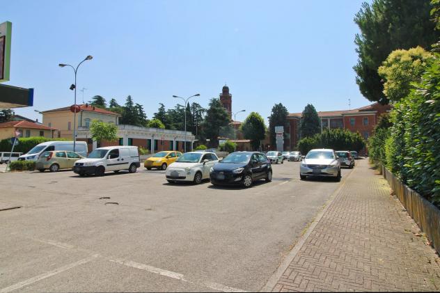 Negozio Centro Commerciale Cappuccini - Foto 2