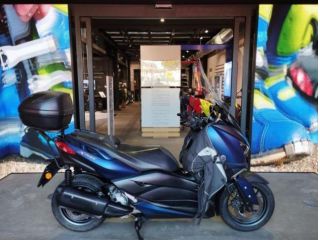 YAMAHA X-MAX 300 ICON