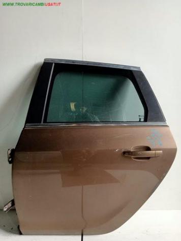 PORTA POST.S. BRONZO MET. AL/SE PICCOLA AMACCATURA 999-U1308357 Carrozzeria  Lamierati esterni  Porte  Porta post. sx. OPEL - ASTRA J Sports Tourer -