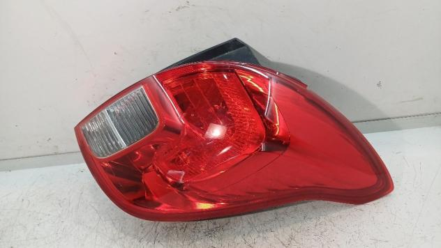STOP FANALE POSTERIORE DESTRO OPEL Mokka 1° Serie 42435942 B16DTH (12)