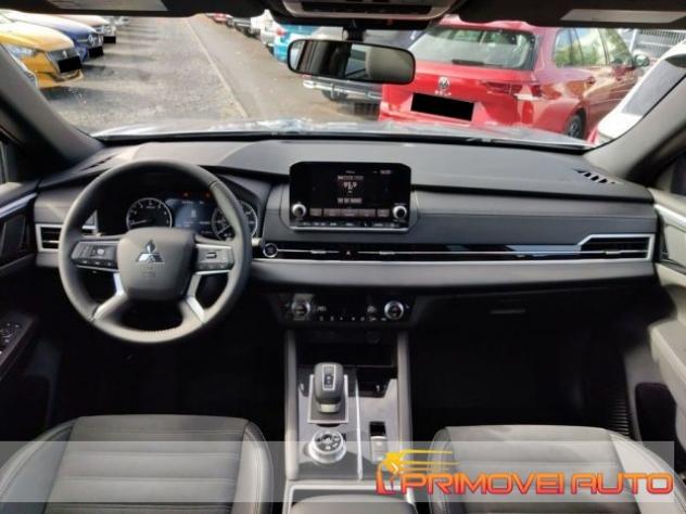 MITSUBISHI Outlander 2.0 4WD Black Edition 7 posti rif. 20347594
