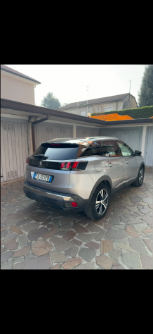 Peugeot 3008 benzina 2019