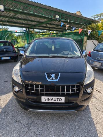 Peugeot 3008 1.6 HDi 110CV cambio robotizzato Premium - Foto 3