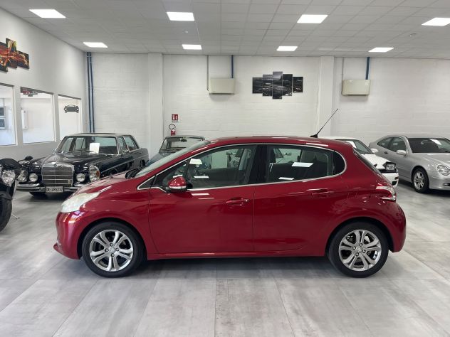 Peugeot 208 5p 1.6 e-hdi - Foto 8