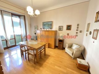 TRILOCALE CON 2 BAGNI