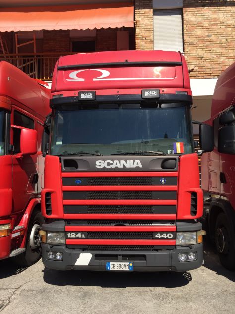 Autocarro SCANIA 124L-440 TOP LINE (CAMBIO CON RETARDER)